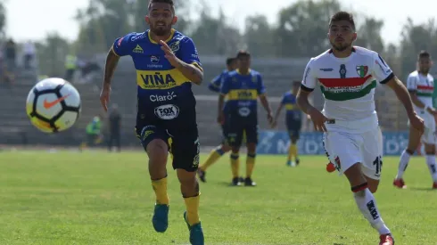 Palestino y Everton chocan desde las 16:00 horas en La Cisterna