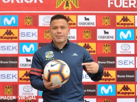 Unión Española le manda el balón de la discordia a Álvaro Ramos