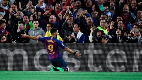 Ex jugador del Chelsea: "Luis Suárez es un tramposo y me alegré por su eliminación"