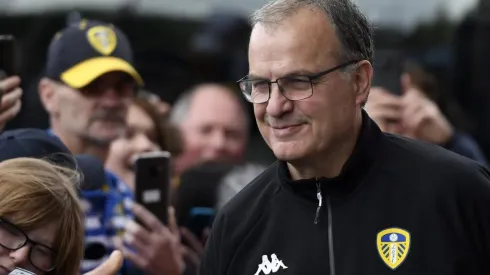 Llegó carta para Marcelo Bielsa.