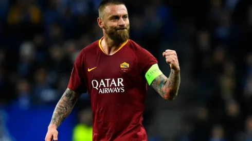 Boca Juniors busca convencer a De Rossi para jugar la Copa Libertadores
