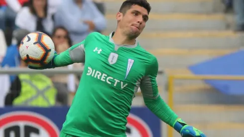Matías Dituro defendiendo el arco de la UC