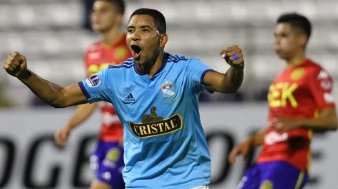 Unión Española cae en Perú ante Sporting Cristal y anota un global de 0-6