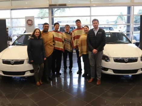 Campeones del Champion de Chile recibieron sus automóviles como premio