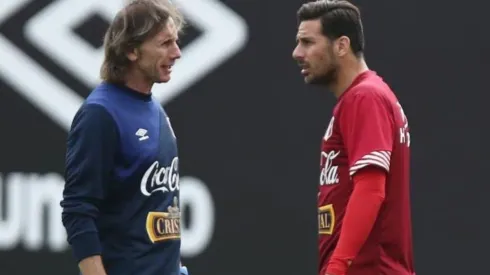Guerra total en Perú entre Ricardo Gareca y Claudio Pizarro
