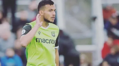 Rodrigo Gattas jugando por el York 9