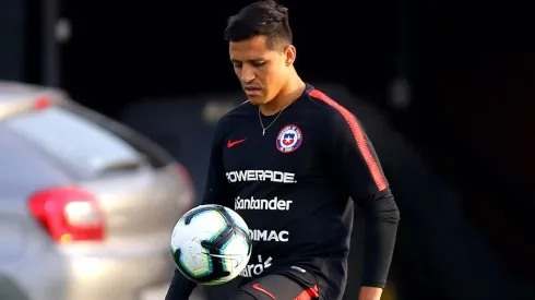 Alexis Sánchez entrenando