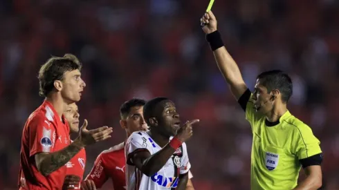 Mario Díaz de Vivar dirigió la final de la Sudamericana 2017 (Foto: Getty Images)