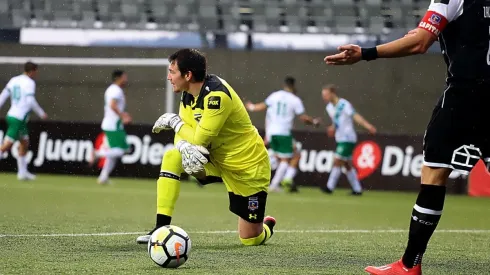 Colo Colo sufrió en la ida contra Puerto Montt.