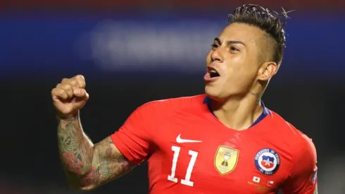 Vargas marcó dos goles ante Japón