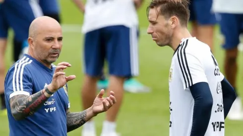 Jorge Sampaoli junto a Lucas Biglia durante el Mundial de Rusia 2018 (Foto: Getty Images)