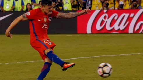 Charles Aránguiz no falla desde los doce pasos