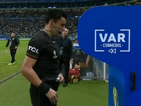 Tobar deja sin penal a Brasil y expulsa a jugador de Paraguay con el VAR