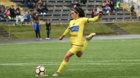 Camila Pavez deja el Campanil y parte a Argentina en histórico fichaje.