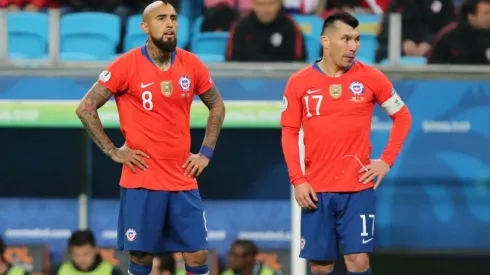 Gary y Vidal ante Perú.