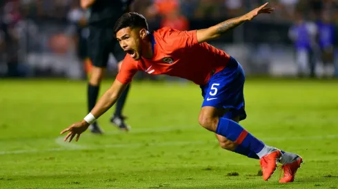 Paulo Díaz en el amistoso ante México.