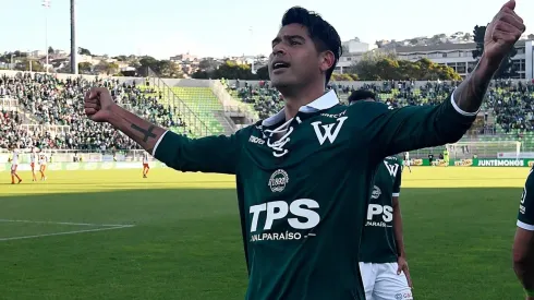 Suspenden amistoso de Santiago Wanderers ¡por un virus que afectó a 14 jugadores!