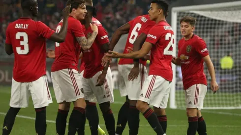 La nueva camiseta del United en cancha.