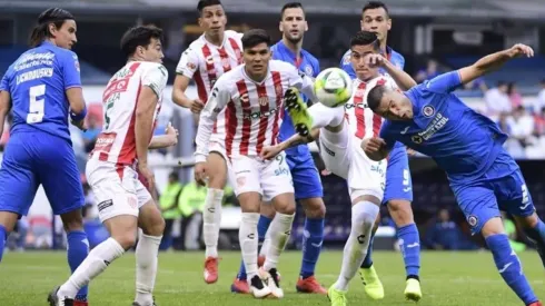 Mal debut de Maximiliano Salas en Necaxa