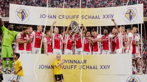 Ajax Supercampeón en Holanda