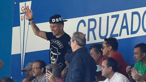 Presidente de la UC revela que Gary Medel lo que más quiere "es volver"