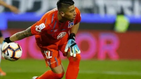 Brayan Cortés jugando ante Everton de Viña del Mar