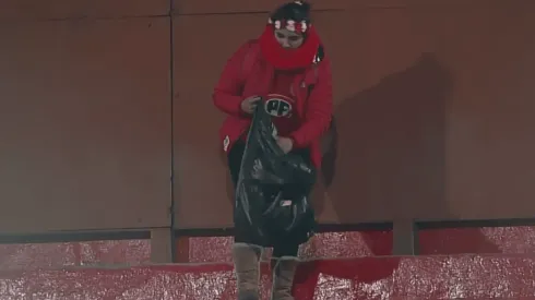 Hinchas de La Calera demuestran ser una visita educada.