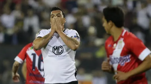 Colo Colo queda a 9 puntos de la UC