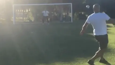 Roberto Carlos repitiendo su proeza.