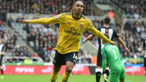 Auba le dio el triunfo al Arsenal