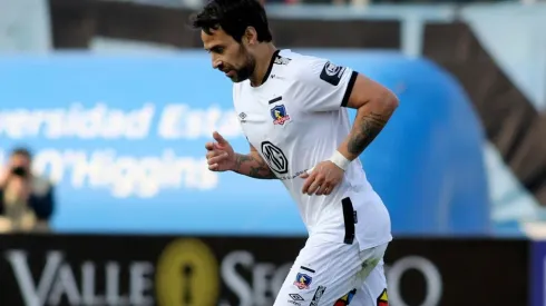 Jorge Valdivia busca que el tejazo no sea tan grande.