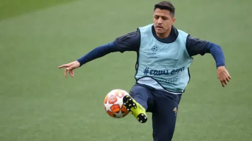 Alexis tuvo un nuevo inconveniente en Manchester United