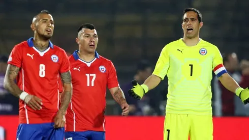 Vidal, Medel y Bravo no están juntos desde fines de 2017