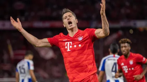 El polaco anotó su primer doblete de la temporada.