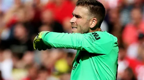 Adrián sigue dando de qué hablar con el Liverpool.