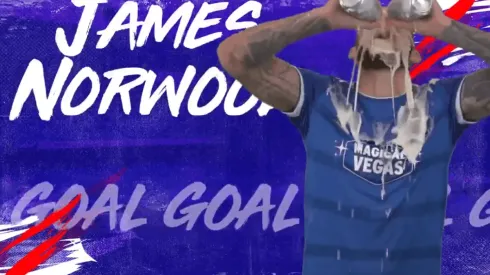 Con cerveza incluida: Club inglés publica la mejor celebración de gol en las redes sociales