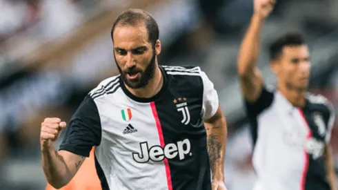 Nedved: "Higuaín es uno de los tres mejores 9 del mundo"