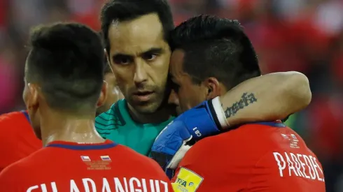 Paredes y Bravo en la Roja.