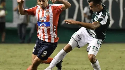 DT de Junior se aburre de preguntas por Matías Fernández: "¿No habla con la prensa? Qué fácil es así"