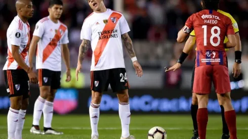 Hinchas de Cerro Porteño lanzan fuegos artificiales en hotel para no dejar dormir a River Plate (Foto: Getty Images)