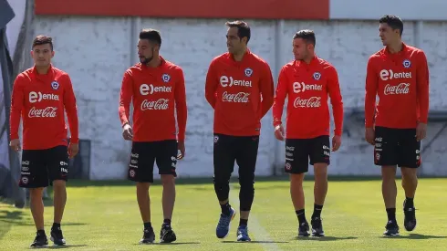 Charles Aránguiz aparece como firme candidato a la capitanía de la Roja