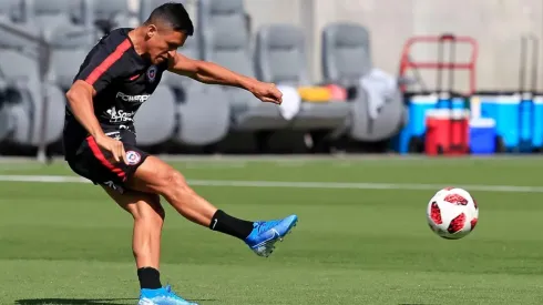 Alexis Sánchez siente que aún le queda tiempo en Europa.