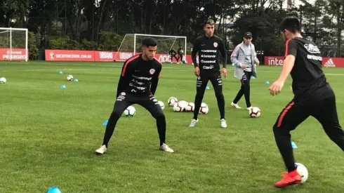 La Roja se prepara para chocar contra Brasil.