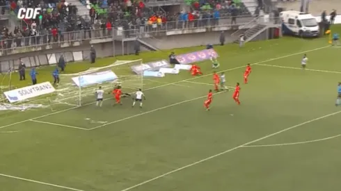 Enorme intervención del arquero de Cobreloa en Chinquihue