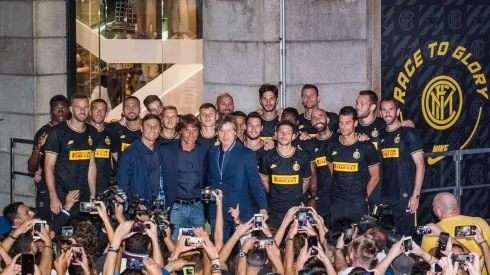 Inter presentó su tercera camiseta.
