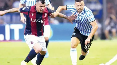 En Bologna están chochos con Medel: "Gary es un gran líder"