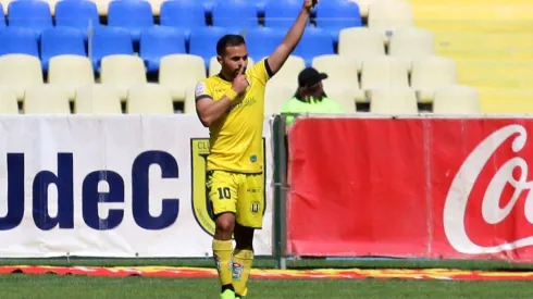 Rabello tuvo una gran actuación ante el equipo en el que se formó como profesional