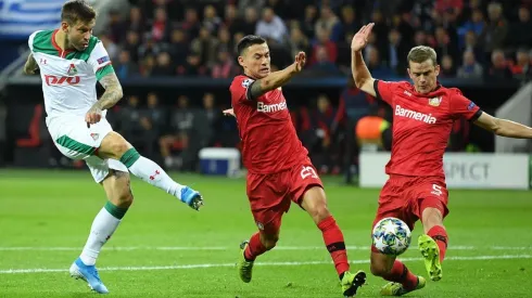 Charles batala en la Champions, pero a Leverkusen no le alcanza.