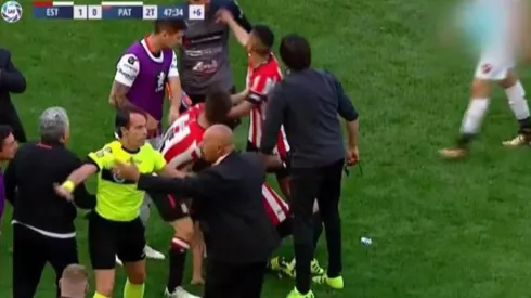 Fuentes también recibe, pero pegó.