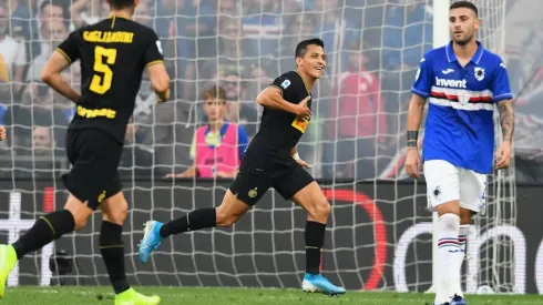 Dos goles de Alexis ante Sampdoria.